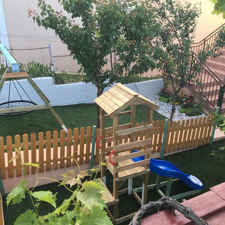 טרוגיר Apartments Ljiljana מראה חיצוני תמונה