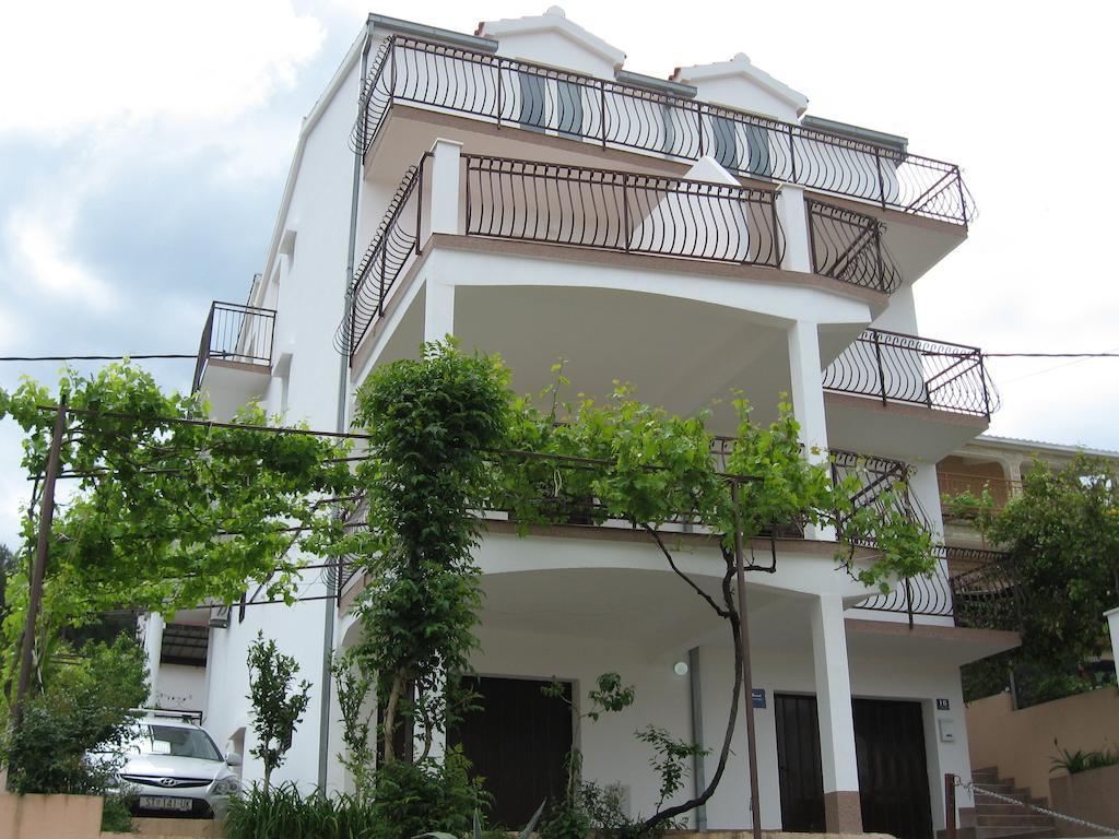 טרוגיר Apartments Ljiljana מראה חיצוני תמונה