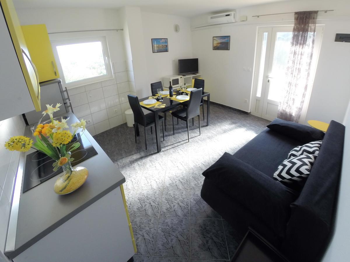 טרוגיר Apartments Ljiljana מראה חיצוני תמונה
