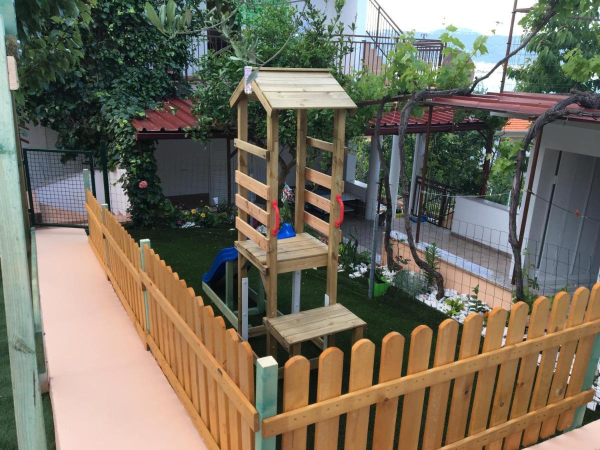 טרוגיר Apartments Ljiljana מראה חיצוני תמונה